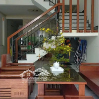 Bán Nhà 2,5 Tầng Đường Quách Thị Trang, Hoà Xuân.