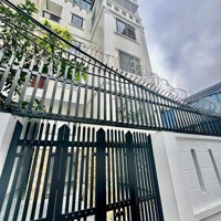 Chủ Nhà Vừa Bán Vừa Tặng 60M2. 4,5 Tầng. Mt6M. Mà Giá Bán 9,8Tỷ