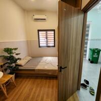 Cực hiếm BÁN HOMESTAY dòng tiền 60tr/th tại Quận 1, lô góc 4 tầng hẻm xe hơi cách Phố BÙI VIỆN 150m