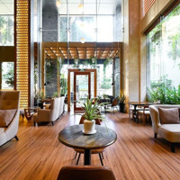 Bán Tòa Nhà Mặt Tiền Nguyễn Văn Cừ- Quận 1. Dt: 6X 22M- 6 Tầng. Hđ Thuê: 145 Triệu/Tháng. Giá: 50 Tỷ