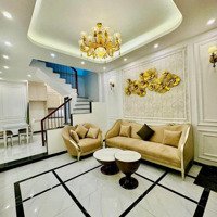 Bán Gấp Nhà 33M 5T Dân Xây ,Thoáng Trước Sau Cách 20M Ra Ô Tô Tránh Sổ Vuông Đẹp Nội Thất Full Đồ