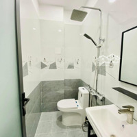 Bán Nhà Kinh Doanh 44M2/ 2 Tỷ 15 Hoàng Việt P4 Tân Bình, Shr, Khu Kinh Doanh Buôn Bán Sầm Uất
