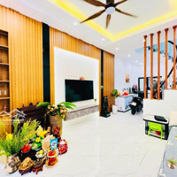 Giá Hiếm! Phân Lô Ôtô Trần Quốc Hoàn 40M2X4T, Dân Xây, 20M Ra Phố, Ngõ Thông, 2 Thoáng, Nhỉnh 14 Tỷ