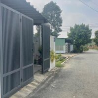 Nhà trệt lầu dx143 Thủ Dầu Một Bình Dương giá 2,65 tỷ