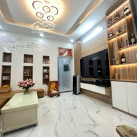Sổ Hồng Sẵn, Sang Nhượng Gấp Nhà Đang Cho Thuê Đường Quang Trung, Long Khánh, Đn. Giá Bán 1Ty6, 80M2