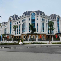 Quá Vip! Toà Buillding Mặt Phố Duy Tân Trần Thái Tông 200M2 X 8 Tầng Thang Máy Đã Hoàn Công Đầy Đủ