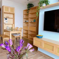 Cần Tiền Bán Gấp Trước 30/4 , 2 Ngủ Onsen 58M. Căn Hộ Full Nội Thất Có Ban Công Hoa