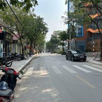 Bán Đất Mặt Phố Phú Xá, 200M2, Mặt Tiền 11M, Vỉa Hè Rộng, Kinh Doanh Đỉnh!