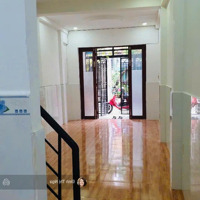 Nhà Hẻm Xe Hơi, Hiệp Phú 2 Tầng Sẵn Dòng Tiền Chỉ 4,6 Tỷ!