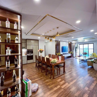 Dolphin Plaza Căn 152M2 3 Phòng Ngủ Giá Bán 8.55Tỷ Bao Hết Thuế Phí. Sẵn Sổ Đỏ. Có Slot Oto. Cam Kết Giá Thật.
