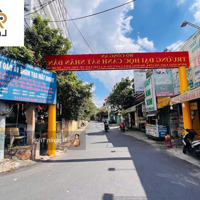 Vị Trí Siêu Đẹp Ngay Trường Đại Học Cảnh Sát. Ra Kha Vạn Cân Chỉ 100M.ngang 5,8M.xây Cao Tầng Tốt