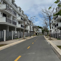 Bán Nhà Phố Lavida Residences Gần Hồ Giá Bán 5,9 Tỷ. Nhà Phố Có Sổ Hồng Giá Bán 6,3 Tỷ.