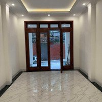 Bán Nhà Ngọc Lâm 60M2 X 6 Tầng, Thang Máy, Xây Mới, Sát Phố, Ngõ Thông Giá Chỉ 10,5 Tỷ.