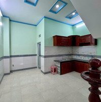 Nhà Rẻ 2Ty5 Gần Giáo Xứ Bà Trà 300M