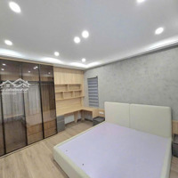 Bán Nhà Phố Trạm 40M2 X 6 Tầng, Thang Máy, Lô Góc, Oto Giá Chỉ 10.5 Tỷ!