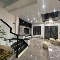 Bán Nhà 4 Tầng Độc Lập Mặt Ngõ Đông Khê,70M2 Ô Tô Vào Nhà Giá Bán 5,2 Tỷ Có Tt.