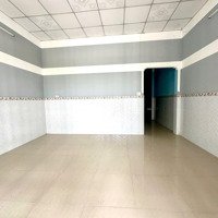 Bán Nhà Mỹ Hạnh Nam, Đường Bê Tông 2 Phòng Ngủgiá Bán 1 Tỷ 5, Đường Thông Không Mồ Mã