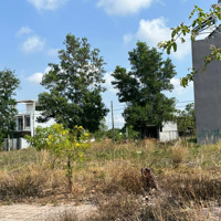 Lô Đất Mặt Tiền Kinh Doanh 100M² Sát Sân Golf, Tiềm Năng Sinh Lời Cao