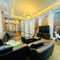 Võ Chí Công-Tây Hồ- Nhà 5 Tầng Thang Máy - Gần Nhà Văn Hoá- Vài Bước Chân Ra Phố.diện Tích: 52M; 9.95 Tỷ