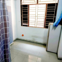 Cho Thuê Phòng Q10.Cửa Sổ.fuff Nội Thất.wc Riêng. 2 Triệu8