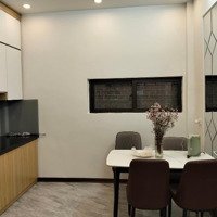 Bán Nhà Phố Khương Đình Nhà Mới-Nội Thất Đẹp. Diện Tích: 33M.5 Tầng.mt 3,6M. Giá Bán 8,2 Tỷ.