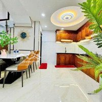 Vợ Chồng Tôi Bán Gấp Nhà Đang Cho Thuê 24 Triệu Đường Bạch Đằng-P.14-Quận Bình Thạnh. Giá Bán 3Tỷ690/75,6M2