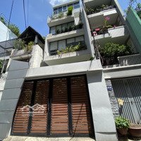 Vàng Tăng, Tiền Mất Giá. Vậy Trú Ngụ Ở Đâu? Hãy Xem Qua Tài Sản Khan Hiếm Tại Khu Sân Bay Này Nhé