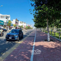 Hàng Hiếm 200M2 Mặt Tiền Võ Văn Kiệt Đối Diện Công Viên Giá Bán 20 Tỷ