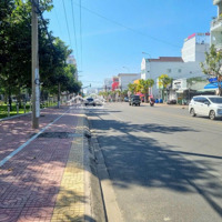 Hàng Hiếm 200M2 Mặt Tiền Võ Văn Kiệt Đối Diện Công Viên Giá Bán 20 Tỷ