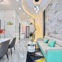 Hiếm. Nhà Ngang 5M, 3 Phòng Ngủ Oto Tới Cửa.