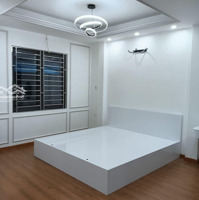 Bán Nhà Riêng 40M Tại Vĩnh Ninh 4 Tầng ,Gần Hồ Sen .4,5 Tỷ