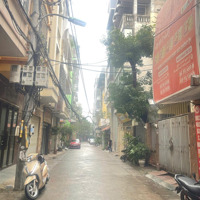 Phân Lô Ô Tô Tránh, Vỉa Hè Kinh Doanh Phố Lạc Trung