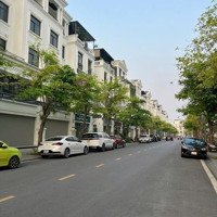 Bán Căn Liền Kề 75M2 Hướng Đông Nam Giá Bán 8.2 Tỷ. Liên Hệ: 0902.90.93.94 Em Vân Anh