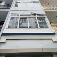 Cần Bán Nhà Phố Yên Láng 50M2, 5T , Trung Tâm Đống Đa , Mặt Phân Lô Ô Tô Tránh , Giá Nhỉnh 17 Tỷ