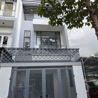 Bán Nhà Kdc Hiệp Thành 3, Thủ Dầu Một Bình Dương
- Thiết Kế: 1 Trệt 2 Lầu, 4 Phòng Ngủ, 4 Nhà Vệ Si