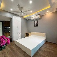 Căn Góc Biệt Thự Mini Lạc Long Quân Giao Võ Chí Công, 200M Ra Hồ Tây Giá Mềm Cho Vị Trí Vàng!