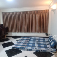 Cho Thuê Phòng Trọ Trung Tâm Quận 1, Tphcm. Hẻm Xe Hơi. Diện Tích: 16M2. Giá Thuê: 3 Triệu Đồng/ Tháng