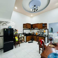 Một Căn Duy Nhất!! Chủ Bán Gấp Nhà Hẻm 4M Lê Văn Sỹ,P14, Quận 3,Diện Tích44M2, Giá Bán 2Tỷ590, Sổ Hồng Riêng