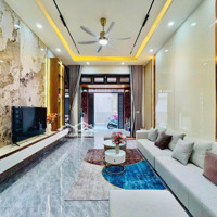 Tôi Cần Bán Gấp Căn Trần Kế Xương, Phú Nhuận Giá Bán 3Tỷ050/52,7M2.Hoàn Công Đủ.có Hđ Thuê 13 Triệu/Tháng