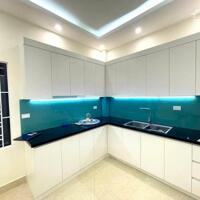 (MẶT NGÕ) Bán nhà mặt ngõ 113 Yên Hòa 51mx5T mới đẹp hơn 8 tỷ cách phố 50m sổ vuông Cầu Giấy
