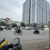 Bán Nhà Mặt Phố Kim Mã - 6 Nổi + 1 Hầm - Đối Diện Metropolis 80M2 Chỉ 56 Tỷ