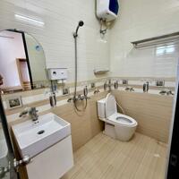 Cc cần bán gấp nhà 3 tầng MT KD VIP đường Dương Trí Trạch, TT Sơn Trà, giá chỉ nhỉnh hơn 8 tỷ.