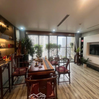Căn Góc Trục Hoa Hậu Duy Nhất 140M2 Terra An Hưng, 4 Phòng Ngủfull Nội Thất. Giá Bán 8,9 Tỷ Liên Hệ: 0865626593
