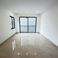 Bán Nhà Việt Hưng Mới Tinh-Lô Góc,25M Ra Ngõ Oto Tránh-Diện Tích 35M X 5 Tầng. Giá Bán 5,6 Tỷ