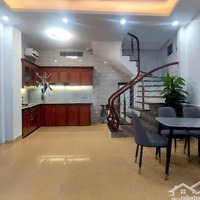 Ngũ Hiệp-Nhỉnh 4T -5 Tầng Dân Xây 30M Ra Đường Otto Gần Chợ, Trường Học Cấp 1,2 Ngũ Hiệp Diện Tích: 35M*5