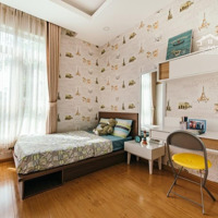 Chính Chủ Gửi Bán Căn Góc View Siêu Đẹp, Full Nội Thất, Giá Chỉ 3.55 Tỷ Liên Hệ: 0931329319