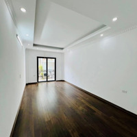 Bán Nhà Ngõ 172 Phố Âu Cơ, Q Tây Hồ, 42M2, Xây 5 Tầng, Thang Máy, Ngõ Ô Tô, Nhà Mới Đẹp, Giá Bán 6,5 Tỷ