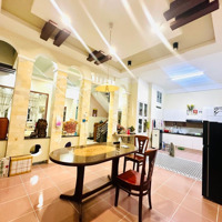 Hải Châu, Nhà 3 Tầng Diện Tích Lớn, Ngay Trung Tâm . Giá Tốt 11.X Tỷ