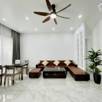 Cho thuê nguyên căn 5 phòng ngủ tại Vinhomes Marina