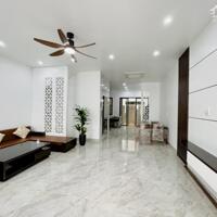 Cho thuê nguyên căn 5 phòng ngủ tại Vinhomes Marina